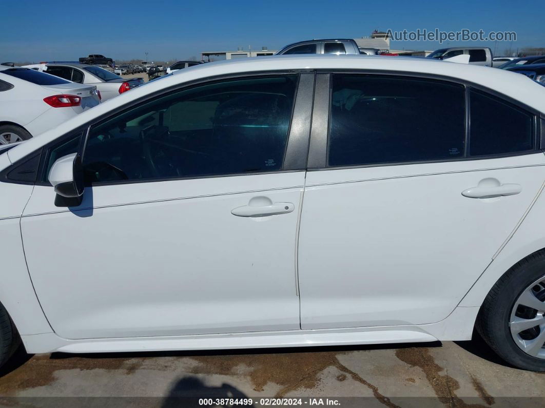 2020 Toyota Corolla Le White vin: 5YFEPRAE6LP006153