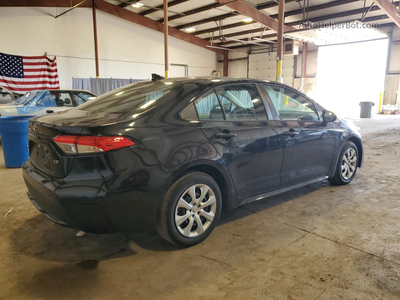 2020 Toyota Corolla Le Black vin: 5YFEPRAE6LP095948