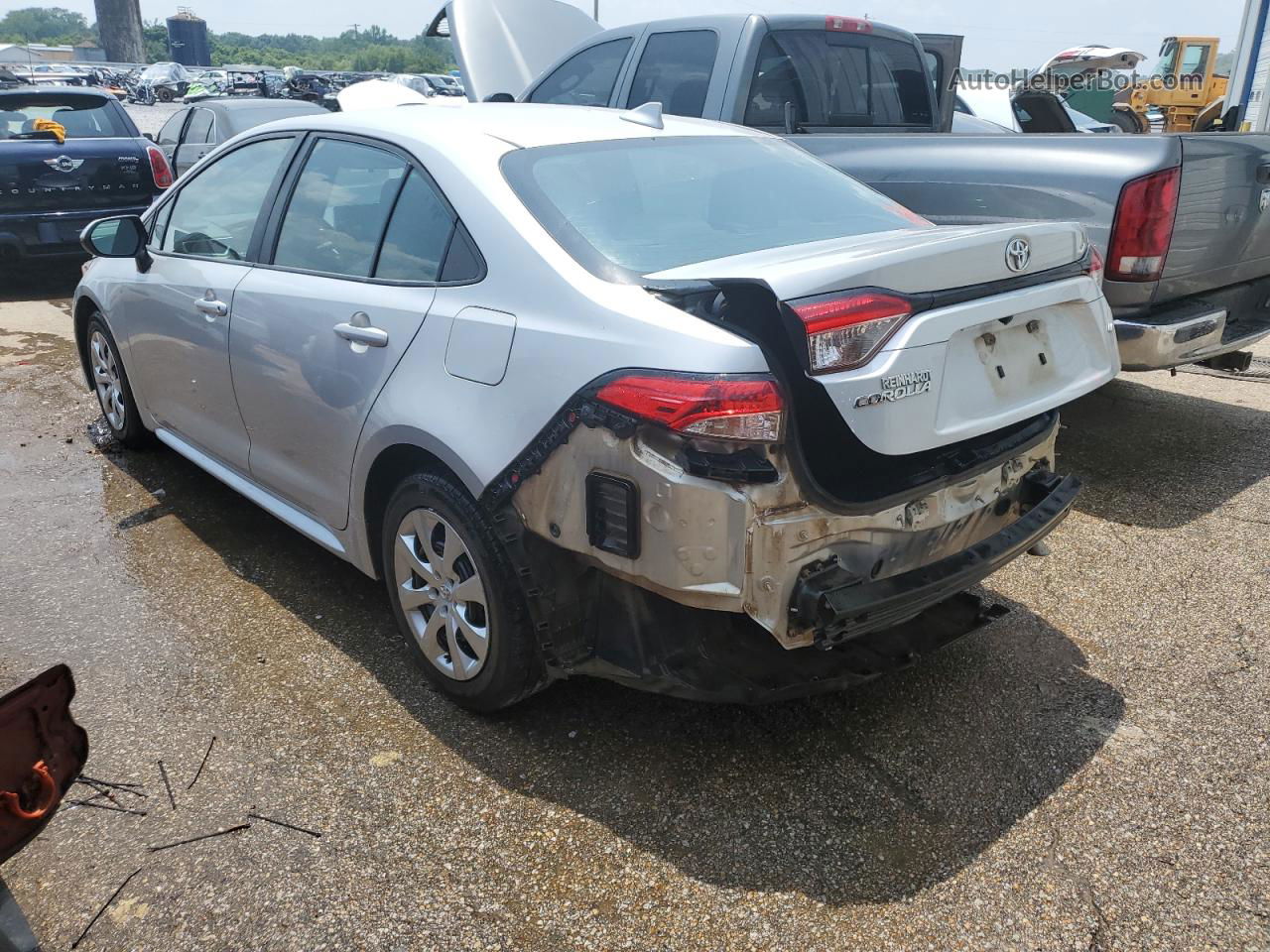 2020 Toyota Corolla Le Silver vin: 5YFEPRAE7LP026833