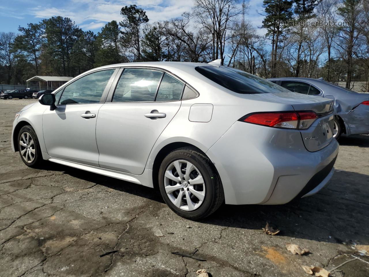 2020 Toyota Corolla Le Silver vin: 5YFEPRAE7LP116029