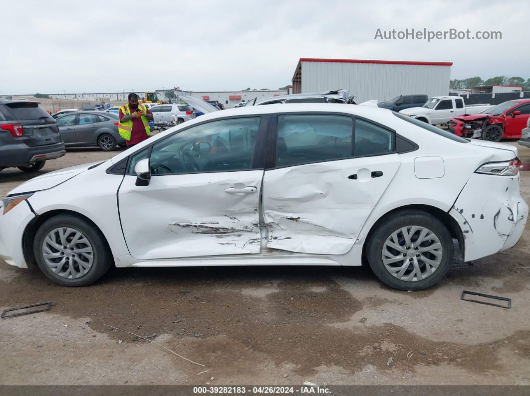 2020 Toyota Corolla Le Белый vin: 5YFEPRAE8LP006347