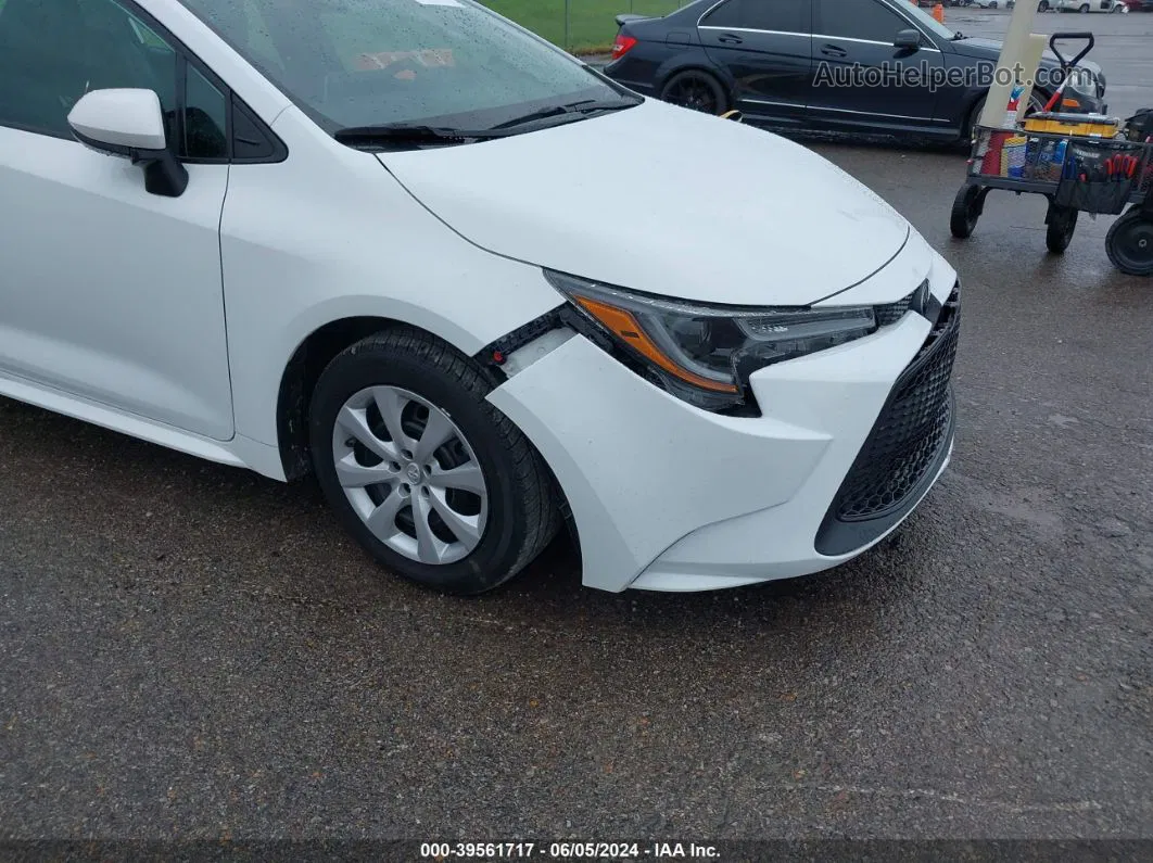 2020 Toyota Corolla Le White vin: 5YFEPRAE8LP011287