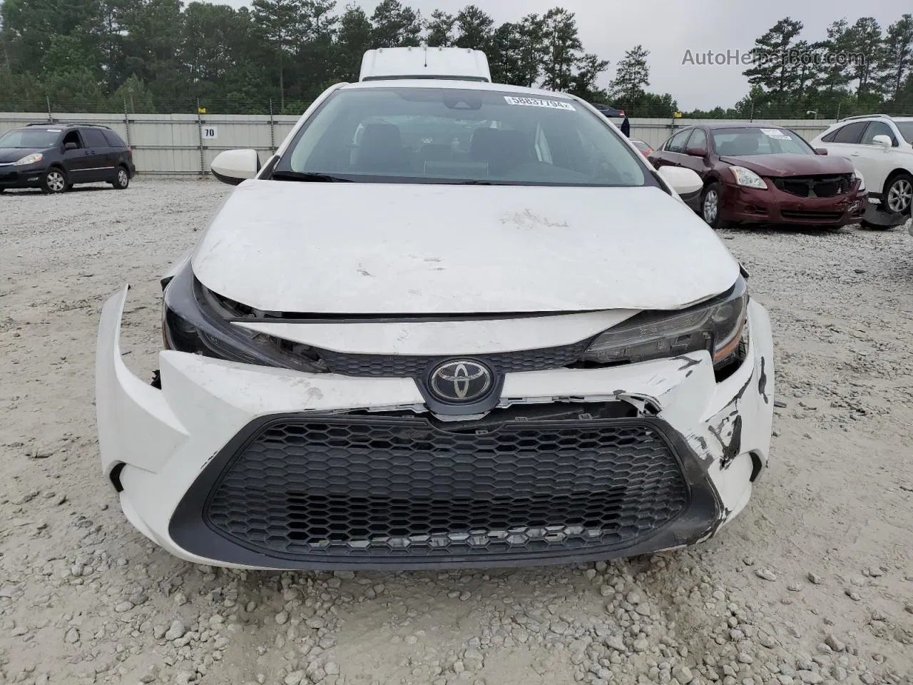 2020 Toyota Corolla Le White vin: 5YFEPRAE8LP049117