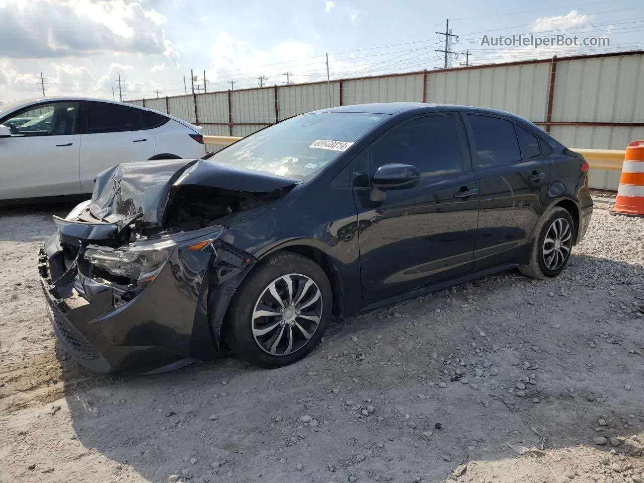 2020 Toyota Corolla Le Black vin: 5YFEPRAE9LP009497