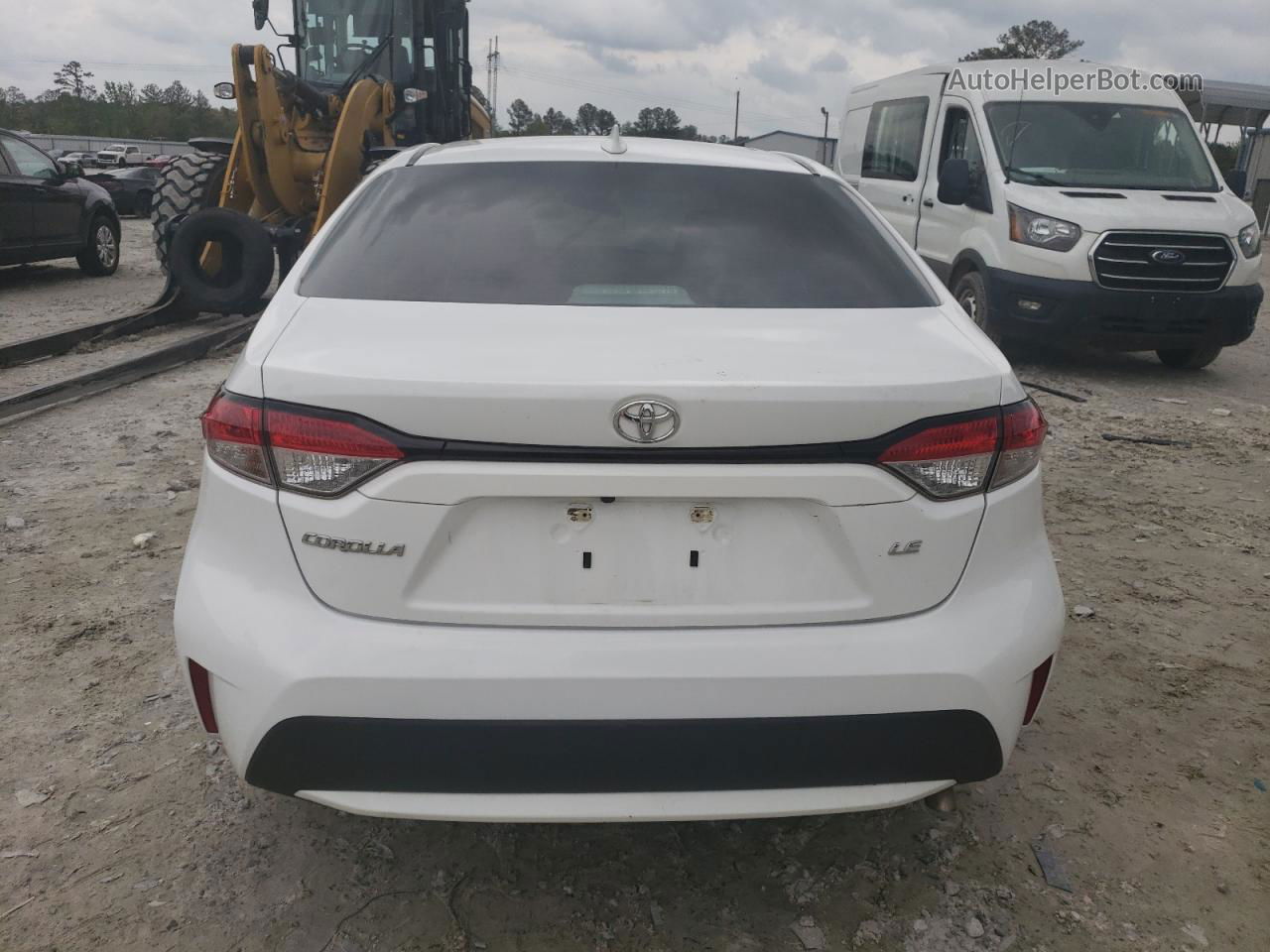 2020 Toyota Corolla Le White vin: 5YFEPRAEXLP037082