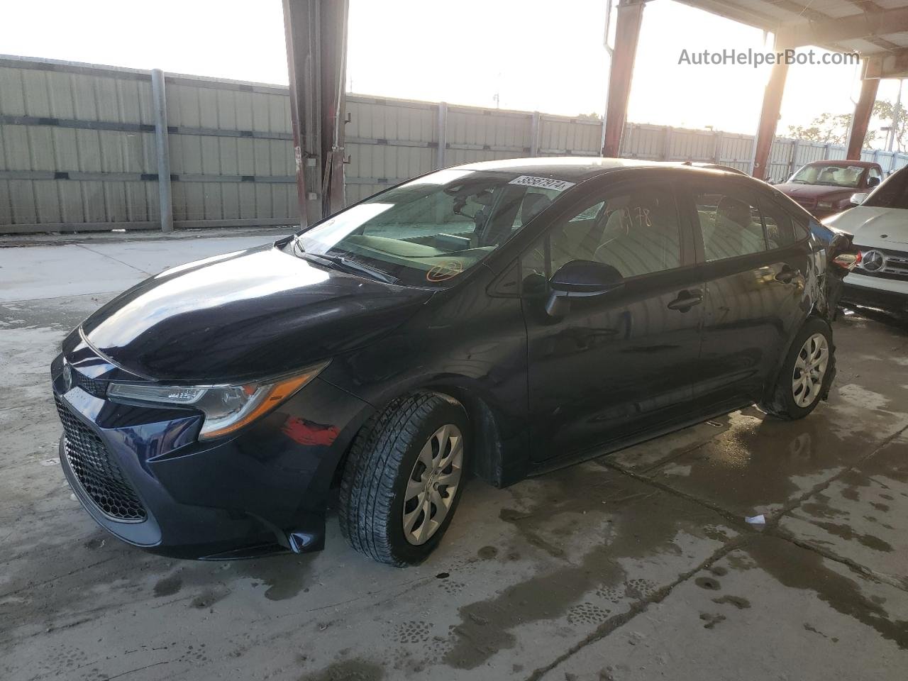 2020 Toyota Corolla Le Blue vin: 5YFEPRAEXLP039771