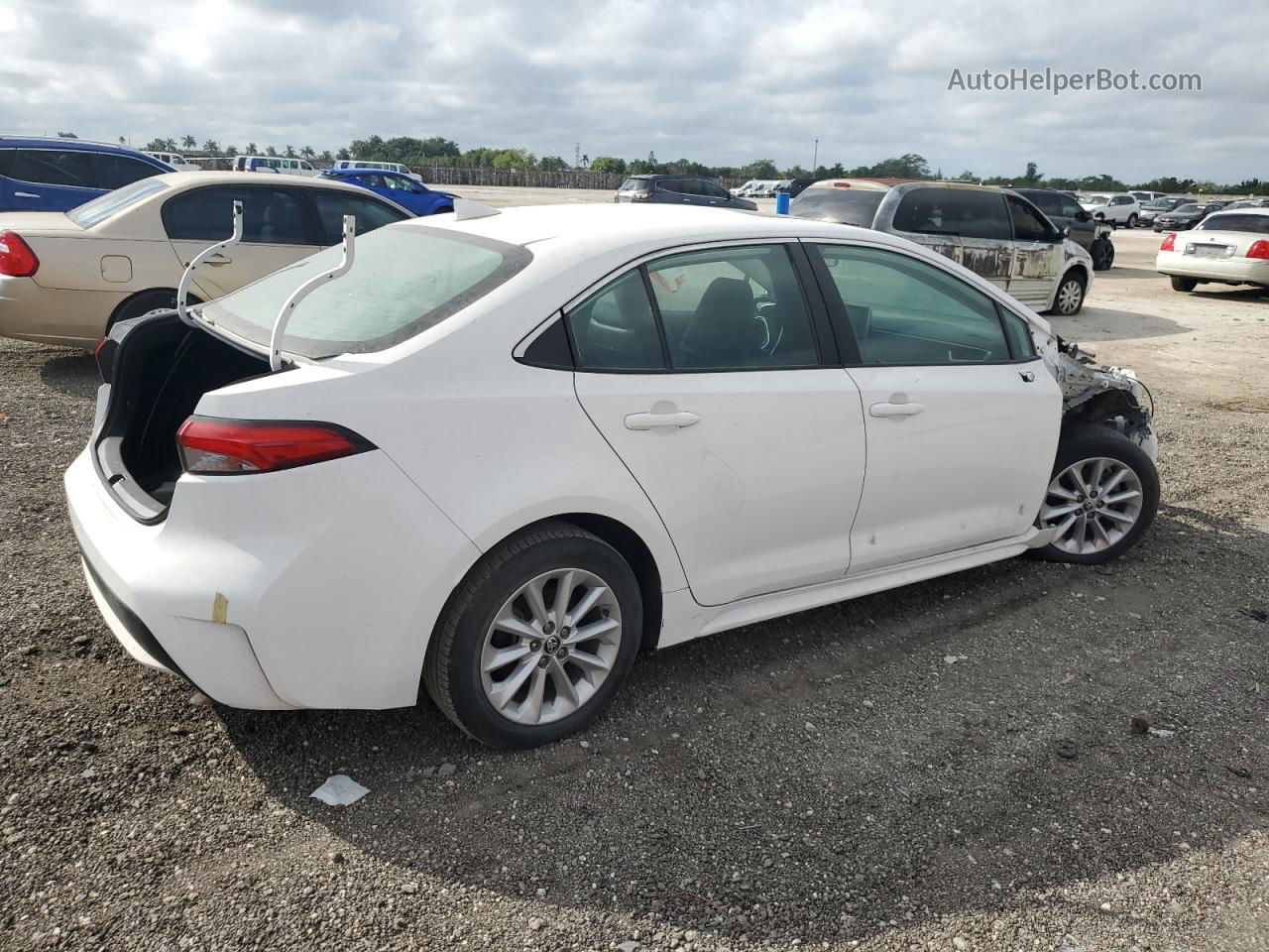 2020 Toyota Corolla Xle White vin: 5YFFPRAE4LP042508