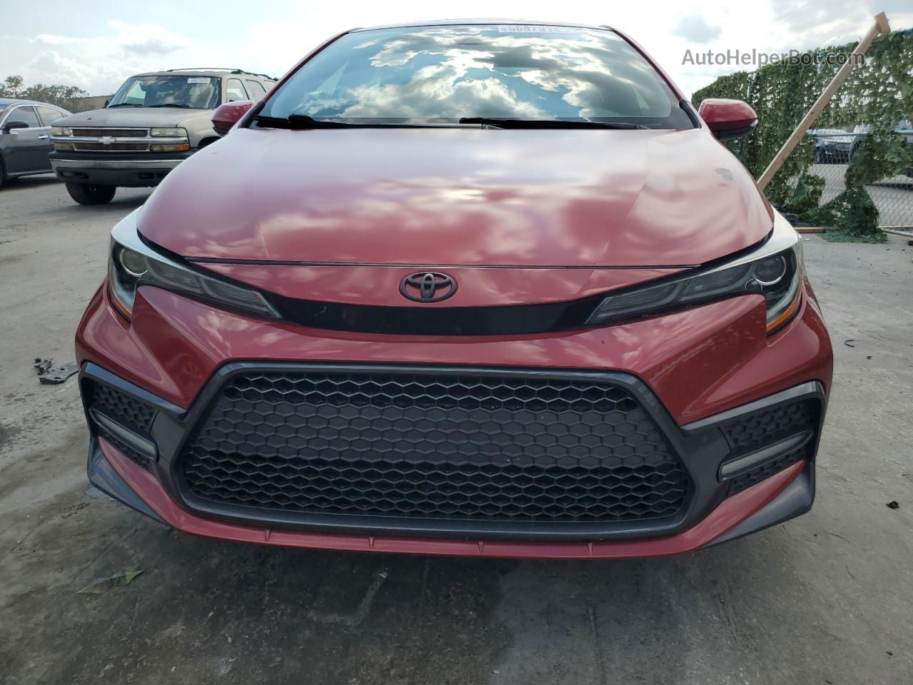 2020 Toyota Corolla Se Красный vin: 5YFS4RCE0LP018632