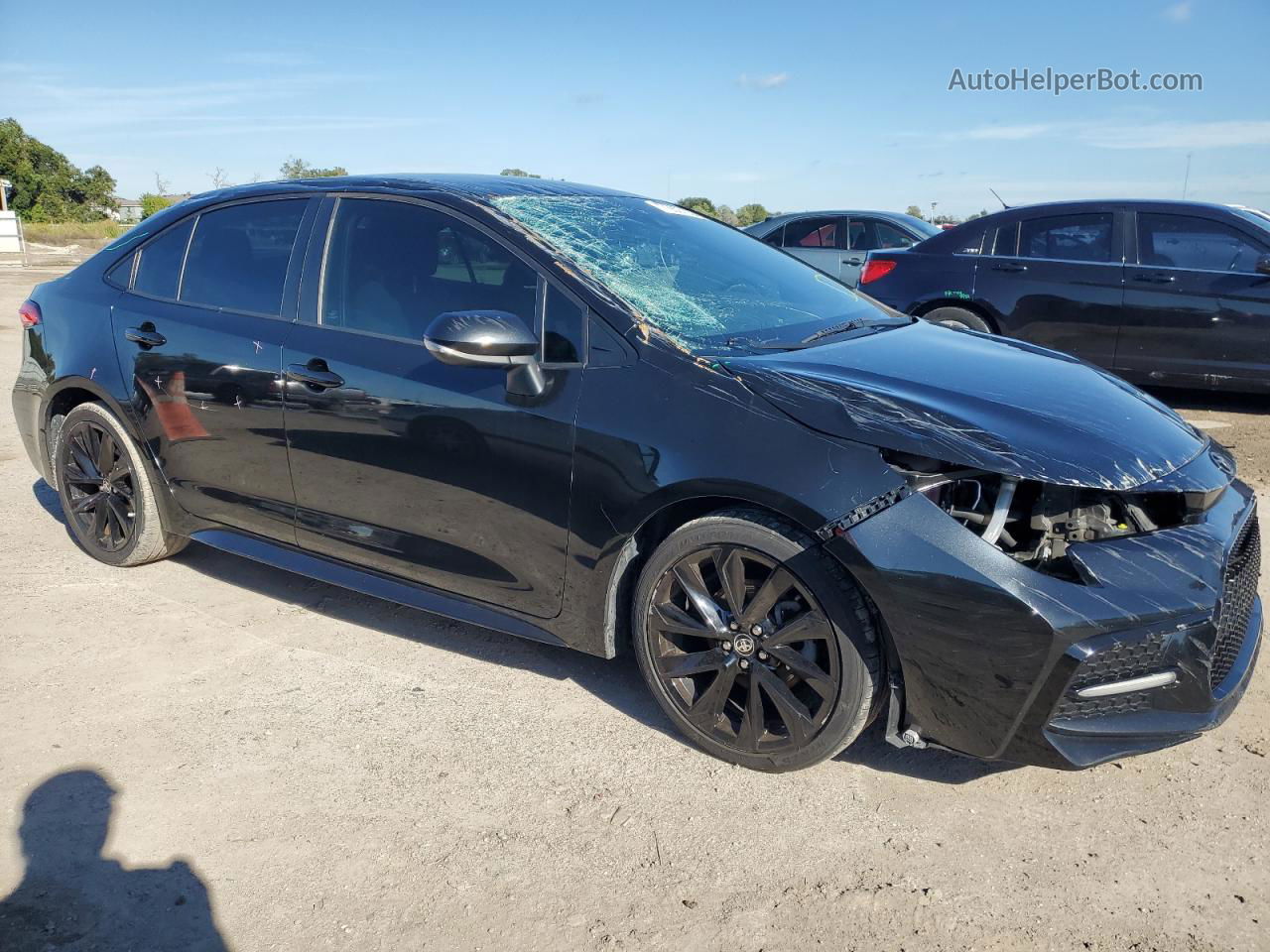 2020 Toyota Corolla Se Черный vin: 5YFS4RCE2LP049154