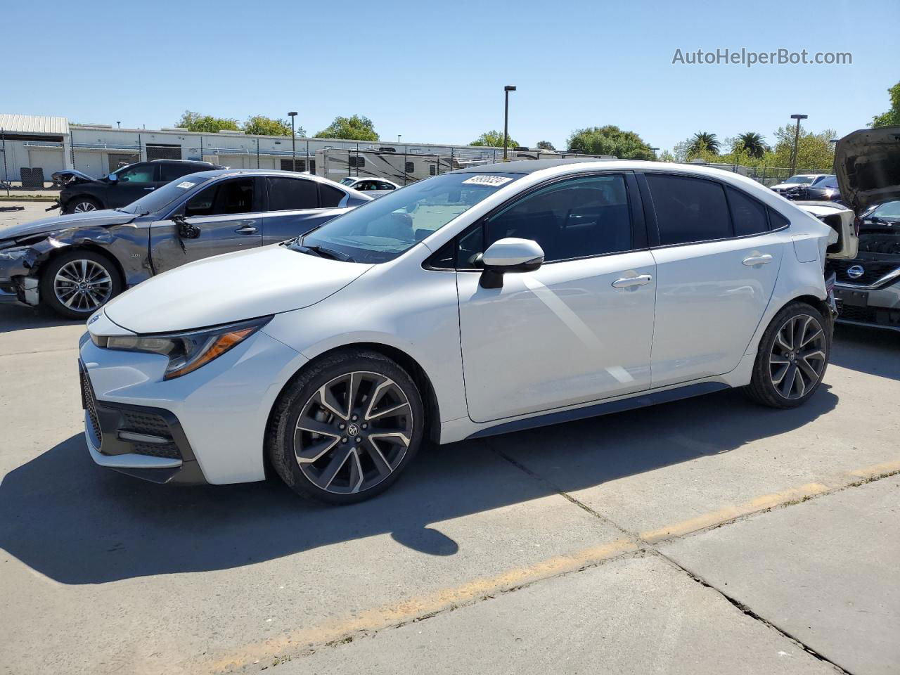 2020 Toyota Corolla Se White vin: 5YFS4RCE5LP024619