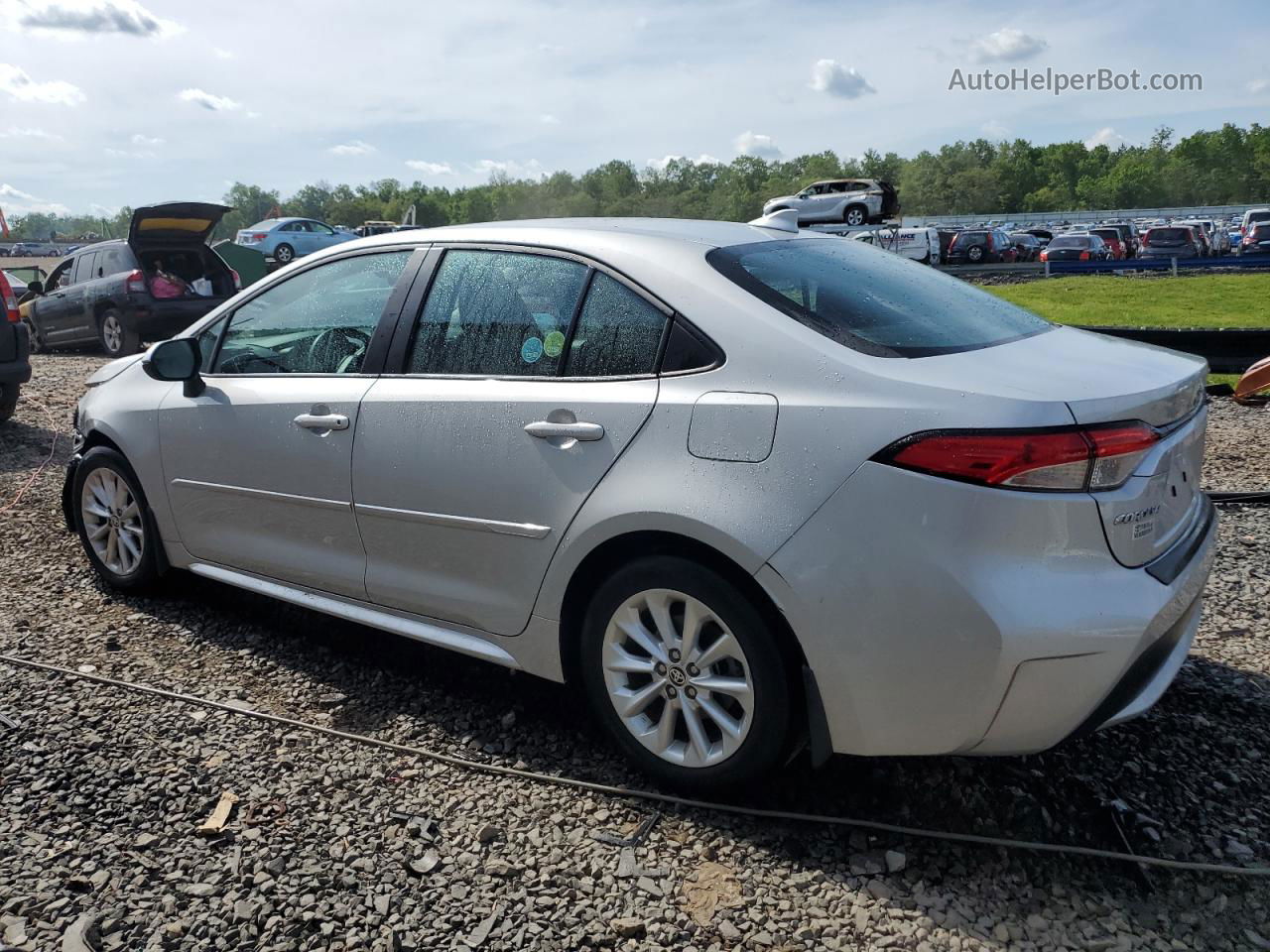 2021 Toyota Corolla Le Silver vin: 5YFVPMAE8MP236975