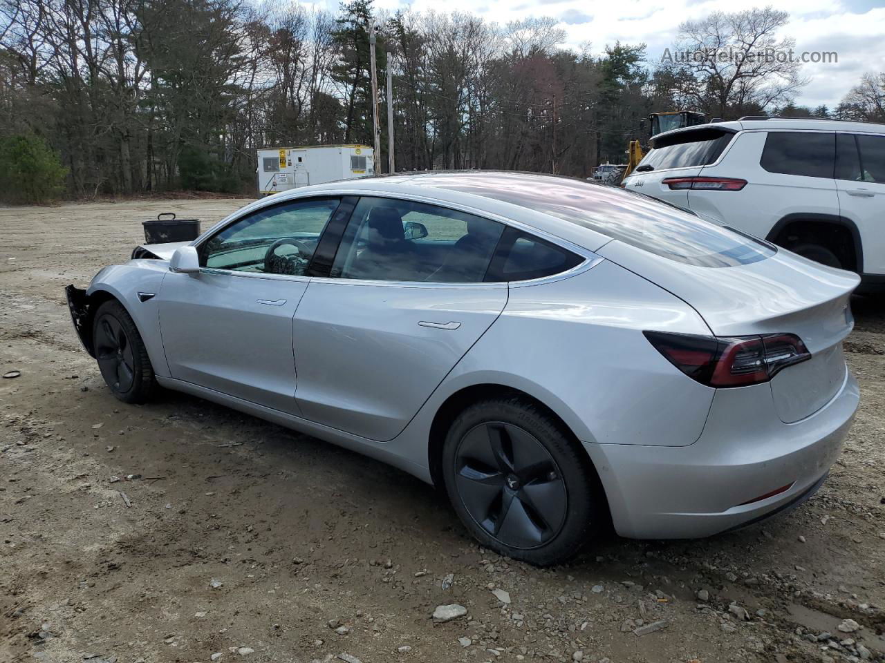 2018 Tesla Model 3  Silver vin: 5YJ3E1EA0JF038417