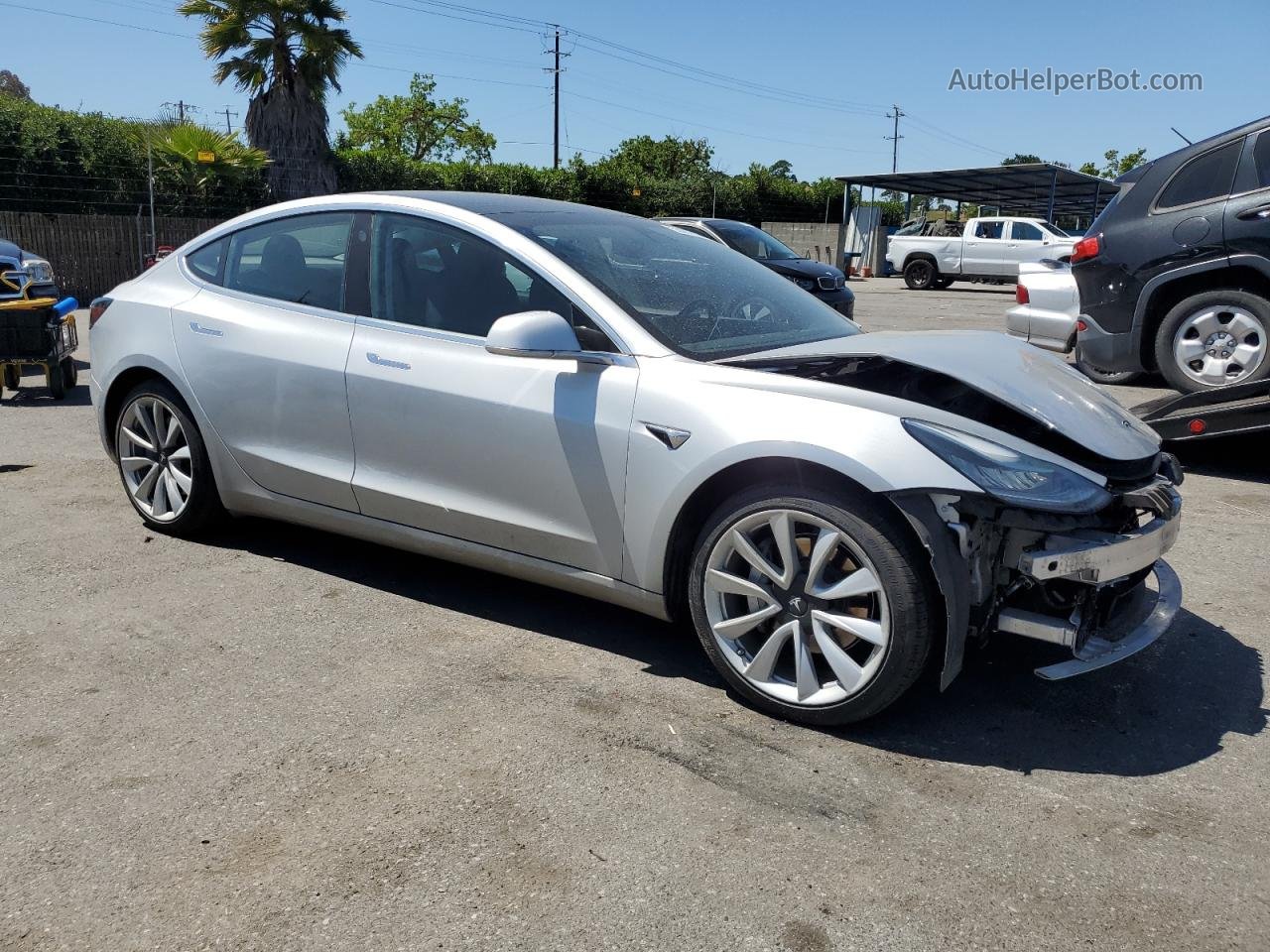2018 Tesla Model 3  Silver vin: 5YJ3E1EA0JF048381