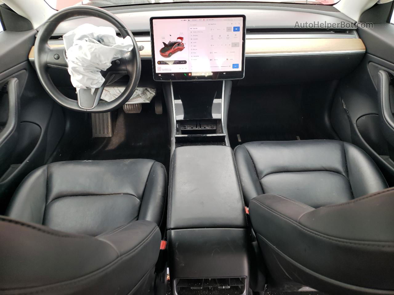 2018 Tesla Model 3  Red vin: 5YJ3E1EA0JF159299