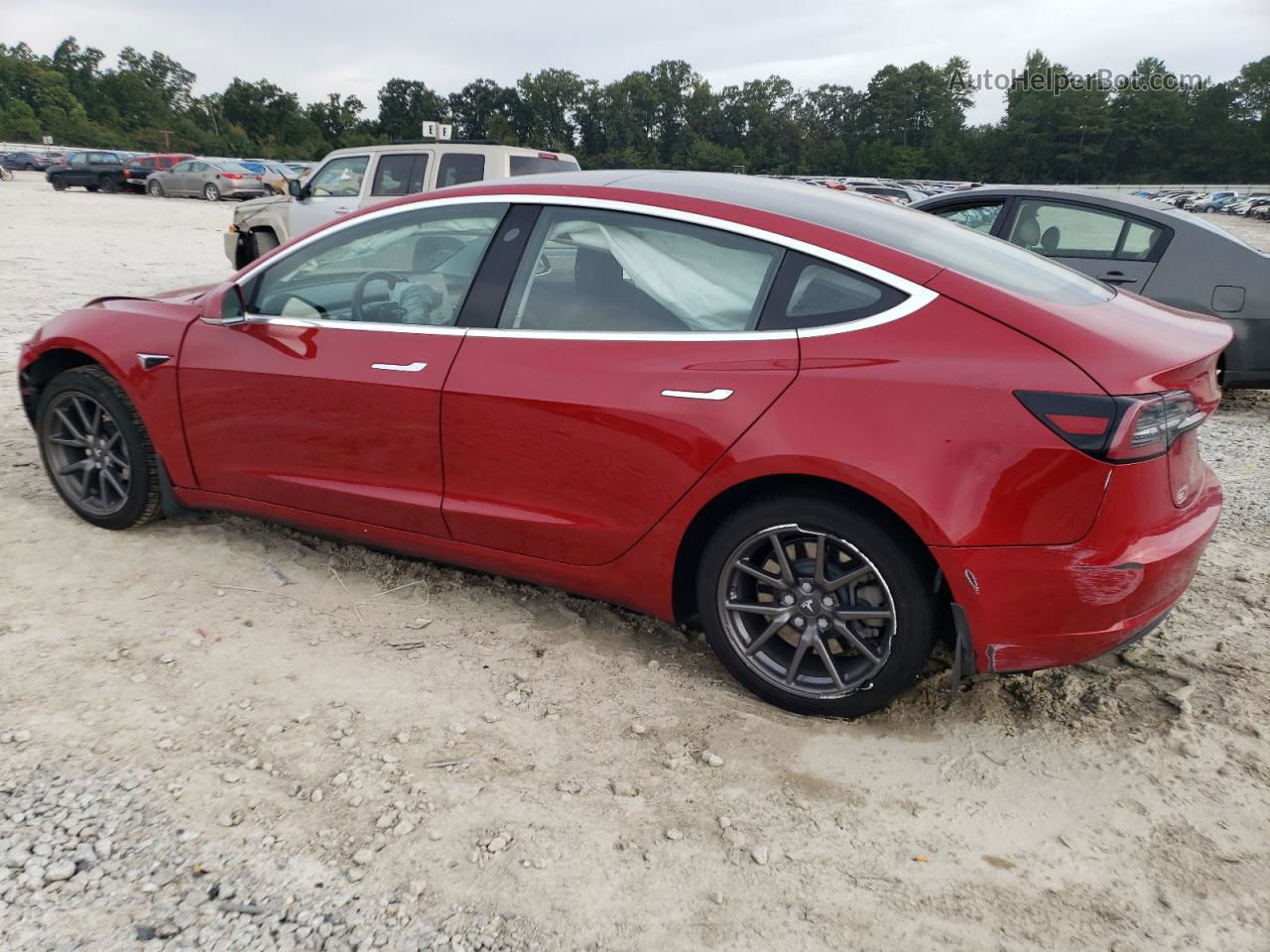 2018 Tesla Model 3  Red vin: 5YJ3E1EA0JF159299