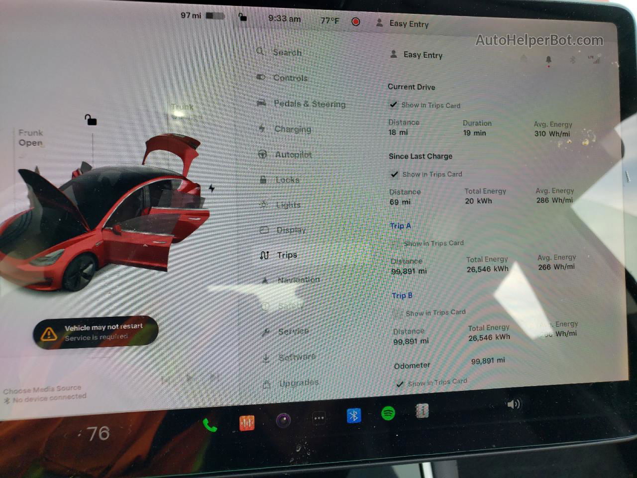2018 Tesla Model 3  Red vin: 5YJ3E1EA0JF159299