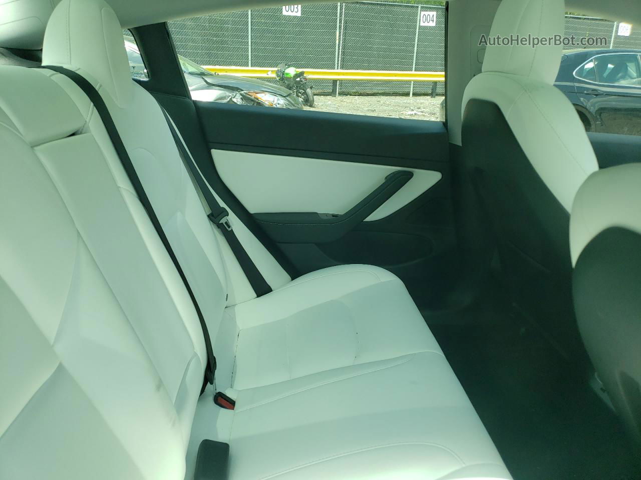 2019 Tesla Model 3  White vin: 5YJ3E1EA0KF486545