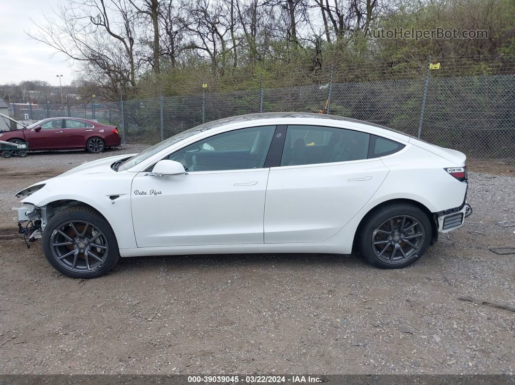 2020 Tesla Model 3 Standard Range Plus Rear-wheel Drive/standard Range Rear-wheel Drive White vin: 5YJ3E1EA0LF504236