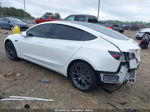 2020 Tesla Model 3 Standard Range Plus Rear-wheel Drive/standard Range Rear-wheel Drive White vin: 5YJ3E1EA0LF644917