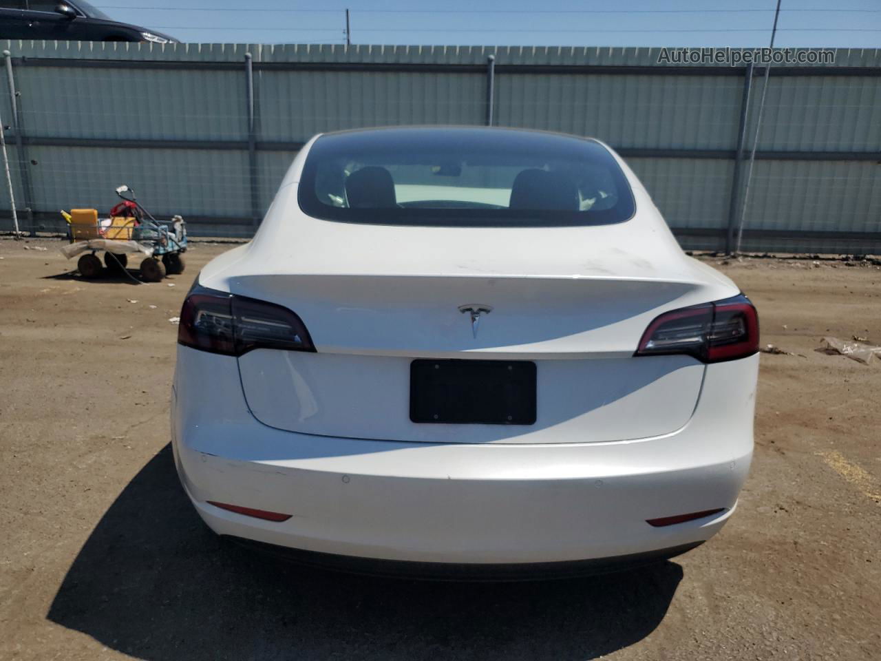 2021 Tesla Model 3  White vin: 5YJ3E1EA0MF082244