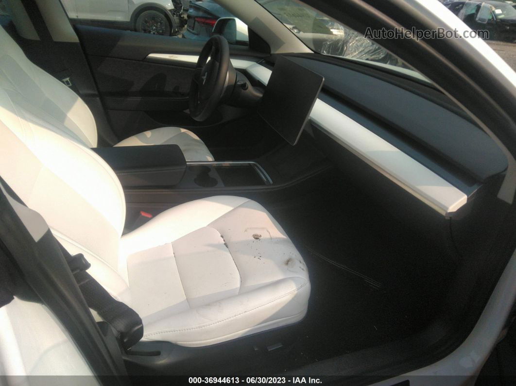 2021 Tesla Model 3 Standard Range Plus White vin: 5YJ3E1EA0MF978575