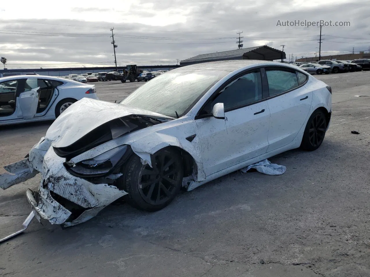 2022 Tesla Model 3  White vin: 5YJ3E1EA0NF112683