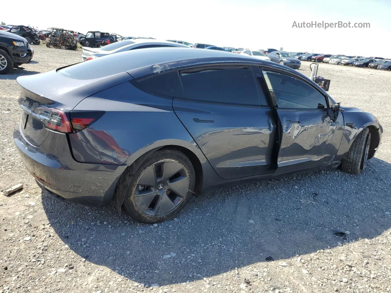 2022 Tesla Model 3  Charcoal vin: 5YJ3E1EA0NF373103