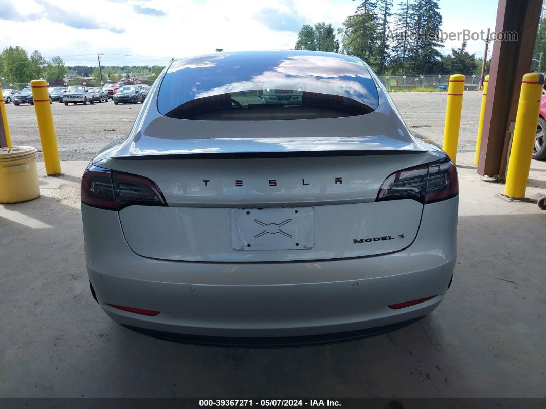 2018 Tesla Model 3 Long Range/mid Range Серебряный vin: 5YJ3E1EA1JF005278