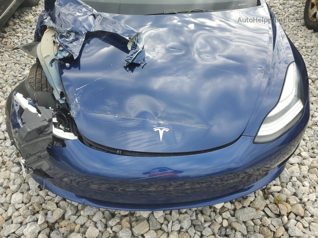 2018 Tesla Model 3  Blue vin: 5YJ3E1EA1JF035946