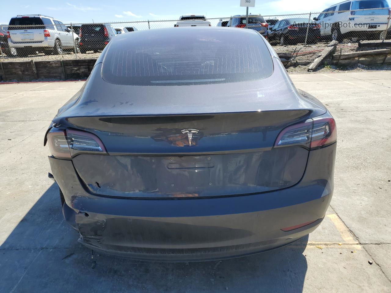 2018 Tesla Model 3  Gray vin: 5YJ3E1EA1JF036613