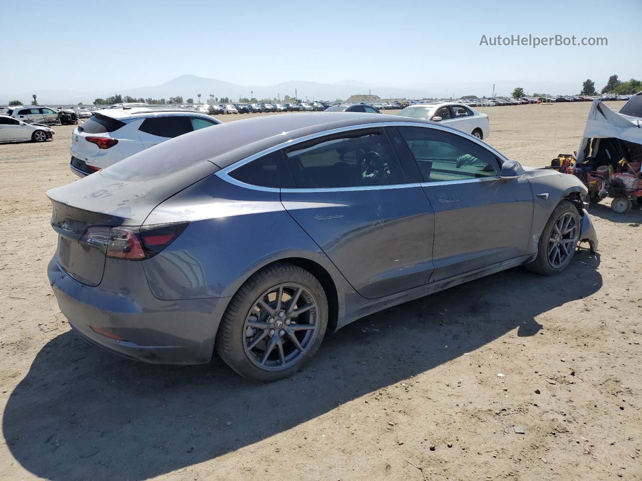 2018 Tesla Model 3  Gray vin: 5YJ3E1EA1JF037051