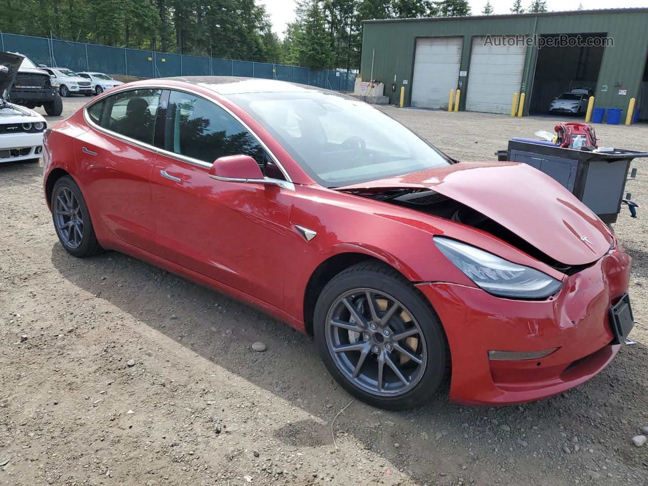 2018 Tesla Model 3  Red vin: 5YJ3E1EA1JF153849