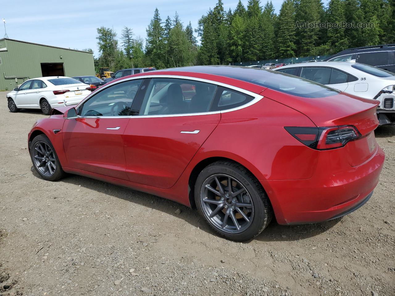 2018 Tesla Model 3  Red vin: 5YJ3E1EA1JF153849