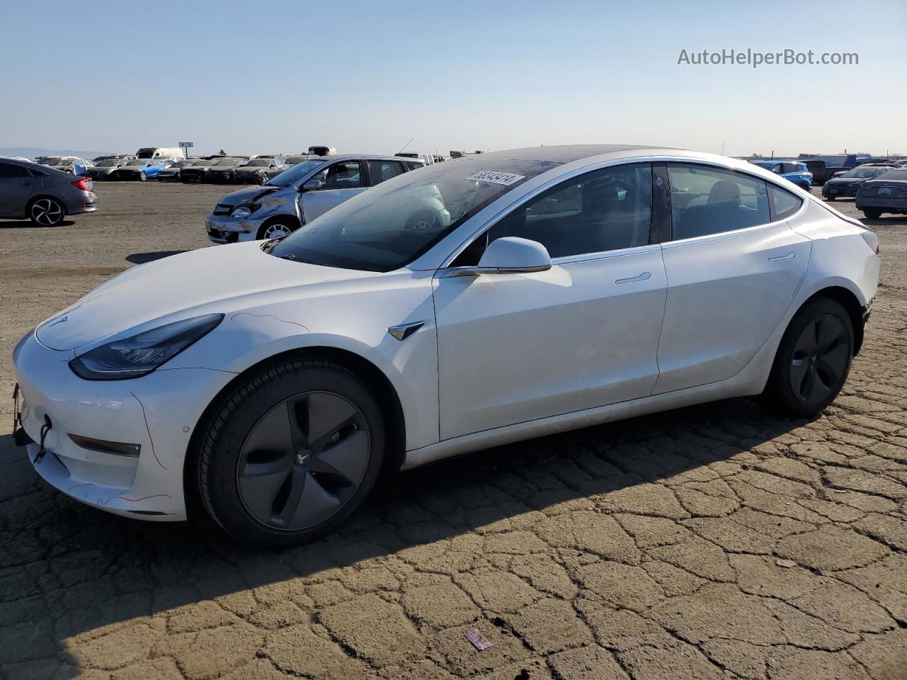 2018 Tesla Model 3  White vin: 5YJ3E1EA1JF162485