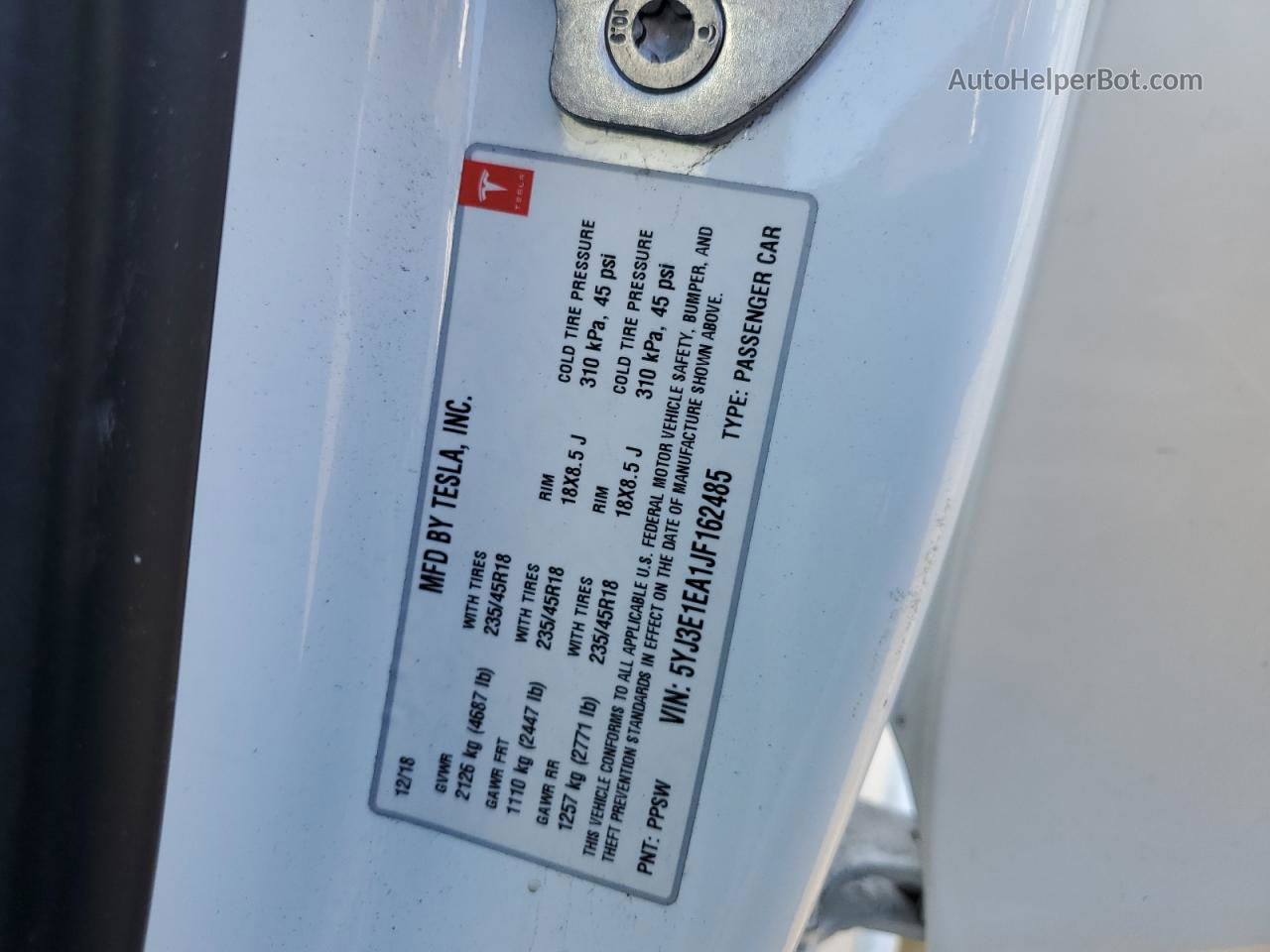 2018 Tesla Model 3  White vin: 5YJ3E1EA1JF162485