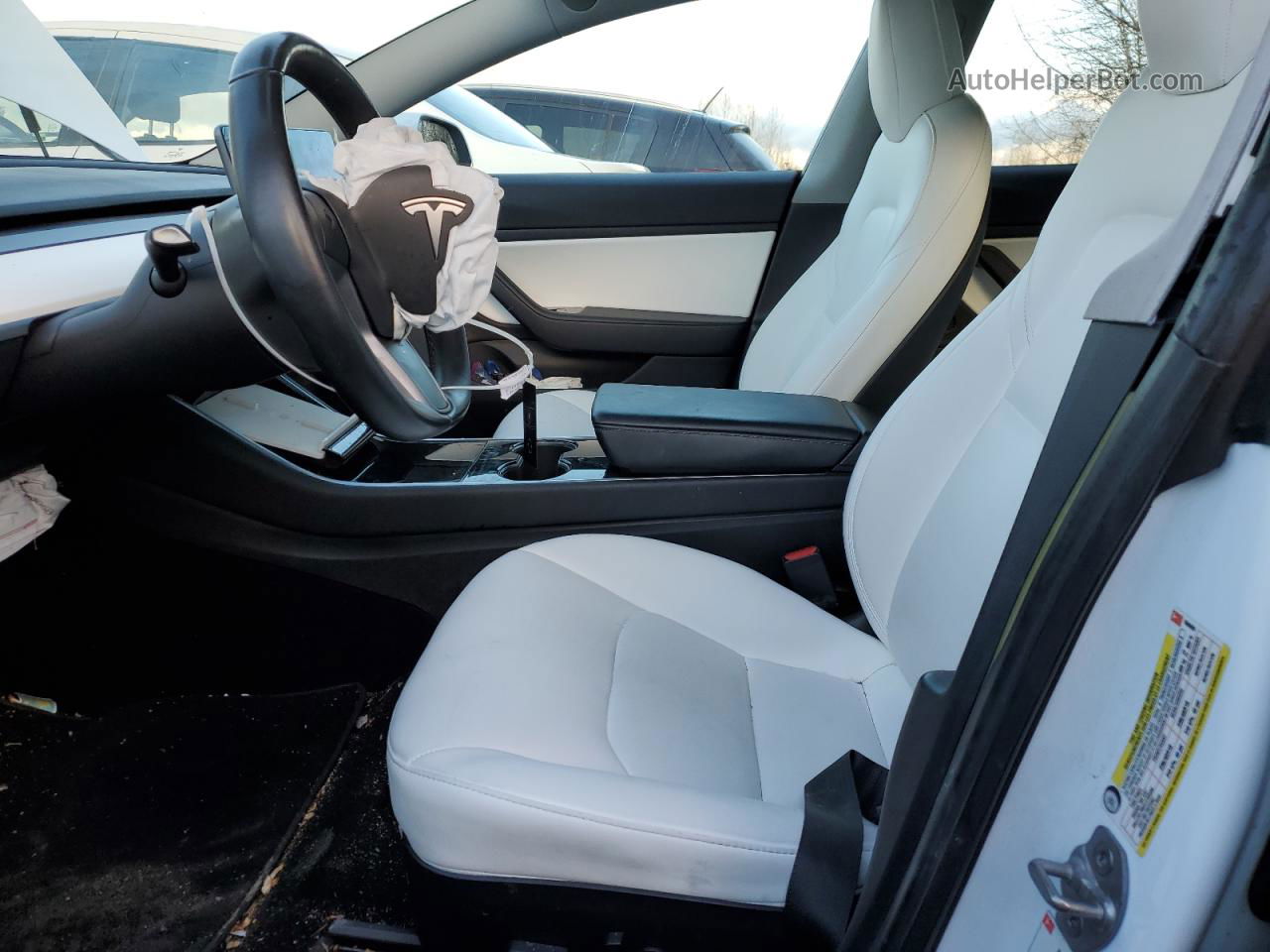 2018 Tesla Model 3  White vin: 5YJ3E1EA1JF168609