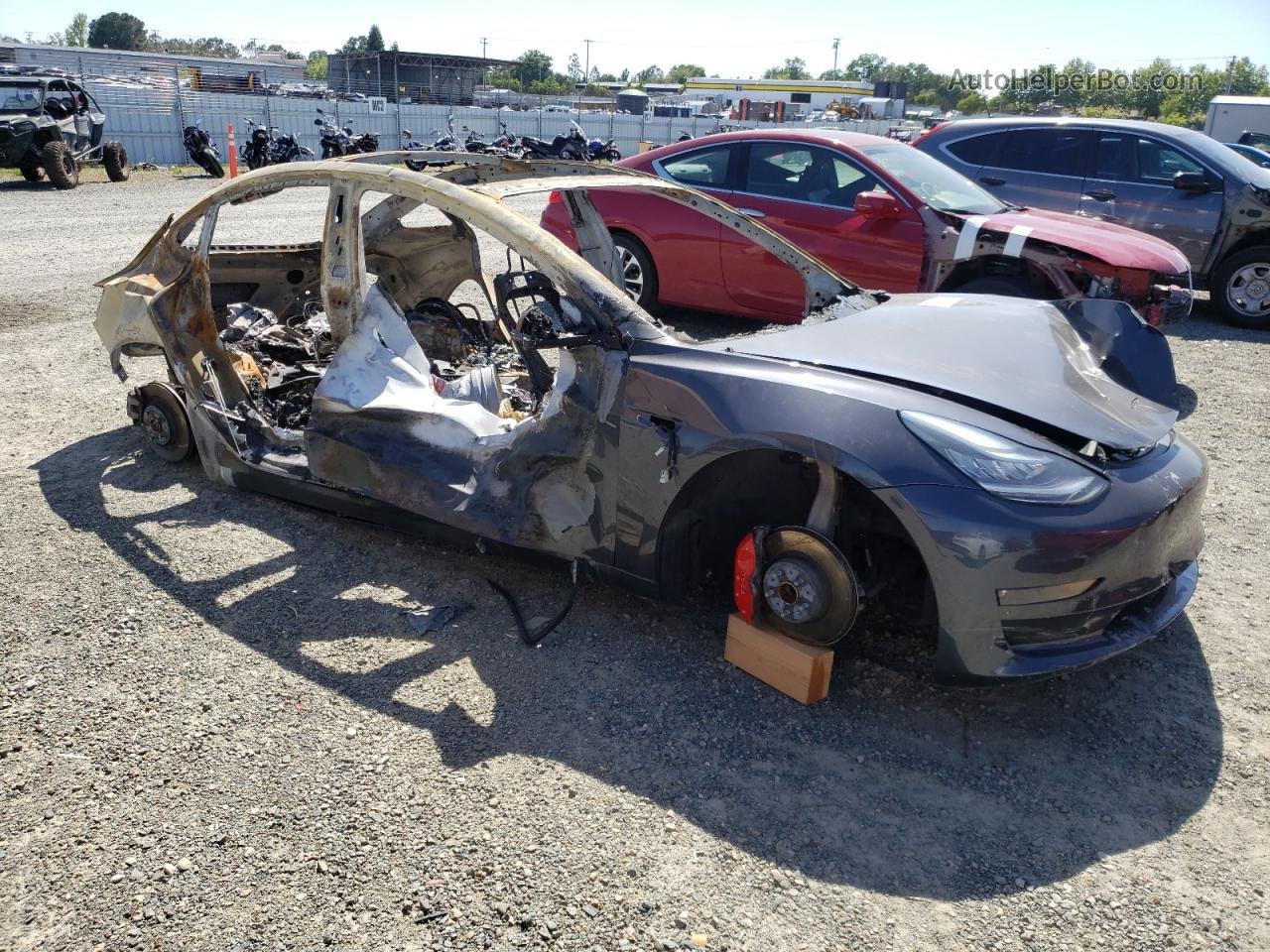 2019 Tesla Model 3  Burn vin: 5YJ3E1EA1KF301855