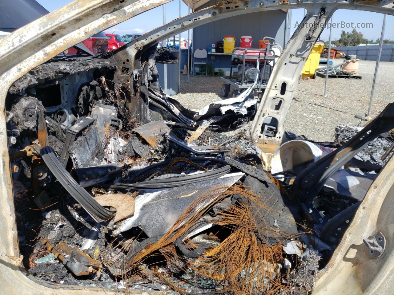 2019 Tesla Model 3  Burn vin: 5YJ3E1EA1KF301855