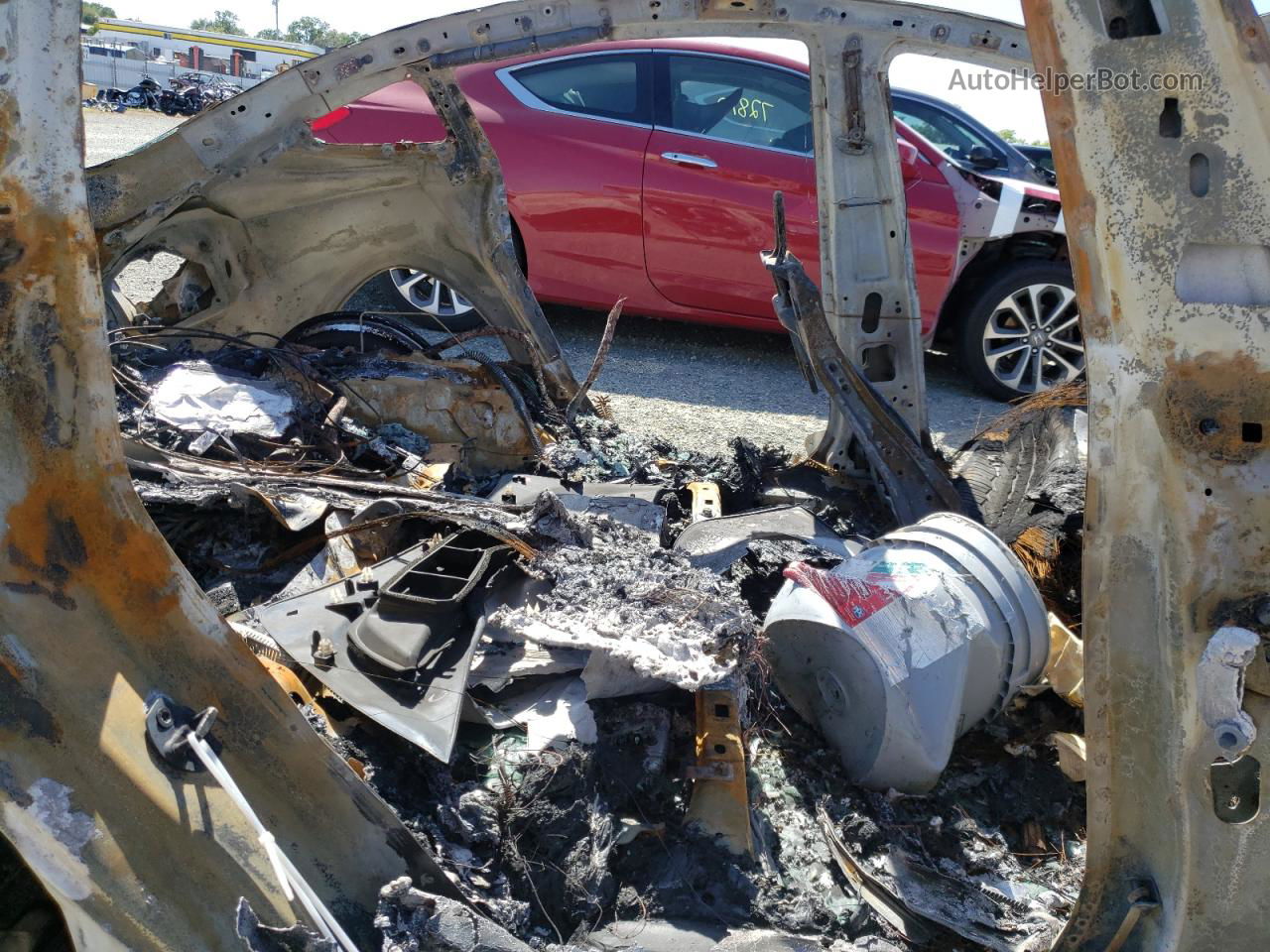 2019 Tesla Model 3  Burn vin: 5YJ3E1EA1KF301855