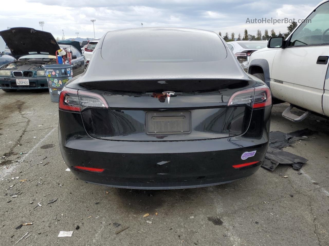2019 Tesla Model 3  Черный vin: 5YJ3E1EA1KF314282