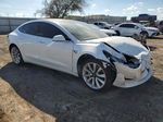 2019 Tesla Model 3  White vin: 5YJ3E1EA1KF434552