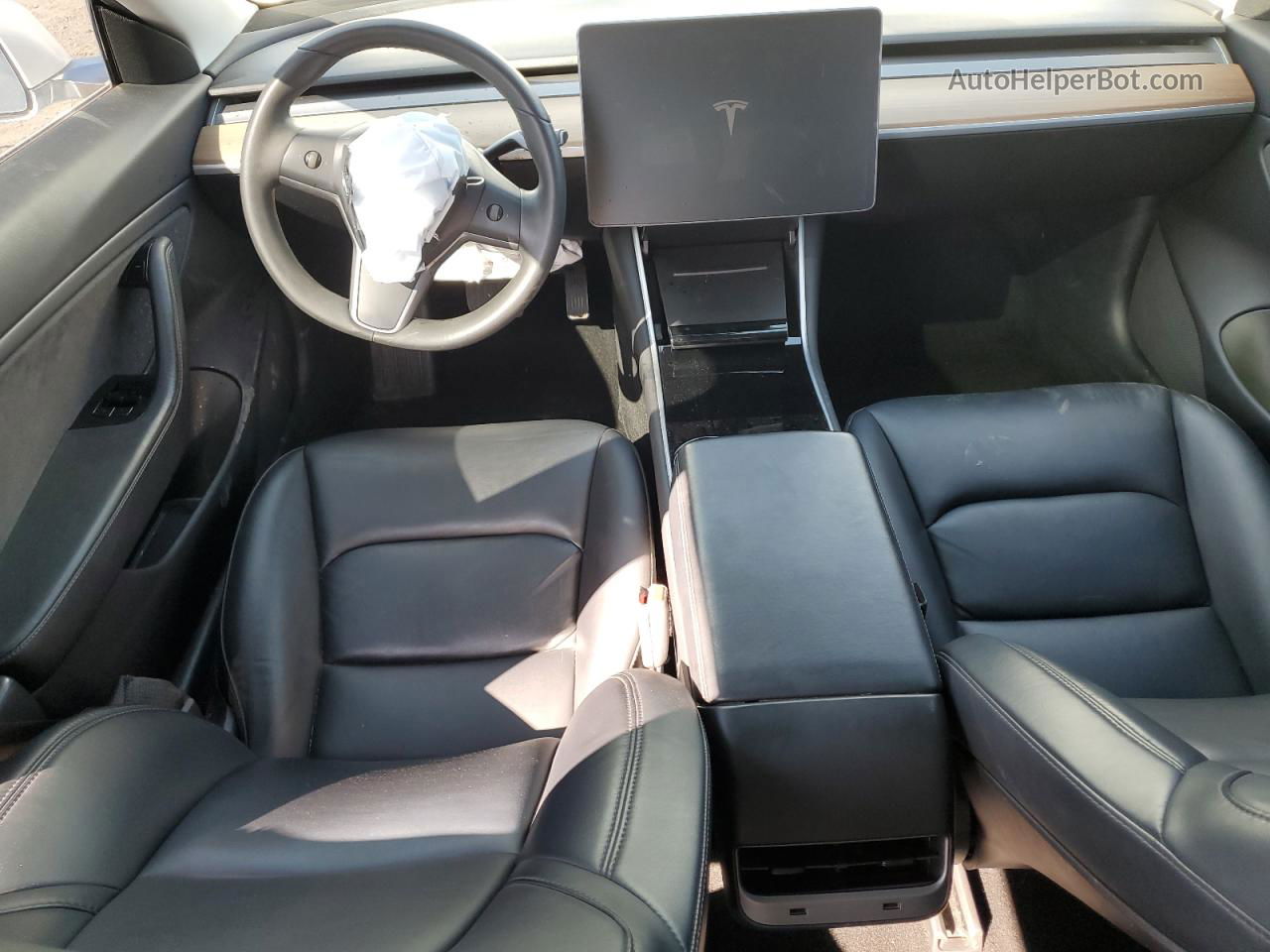 2019 Tesla Model 3  White vin: 5YJ3E1EA1KF434552