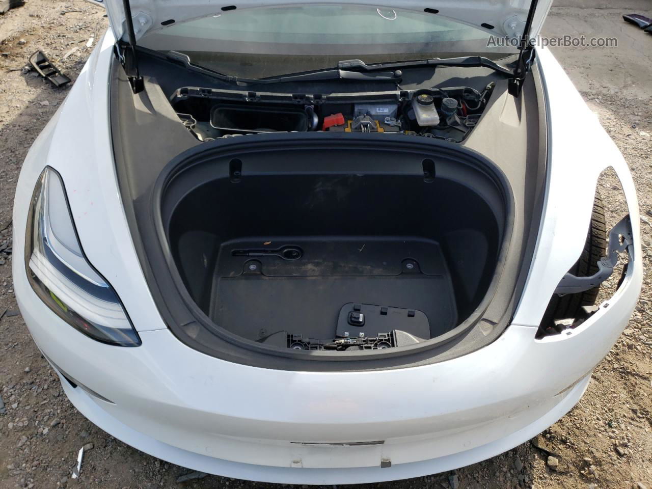 2020 Tesla Model 3  White vin: 5YJ3E1EA1LF598210