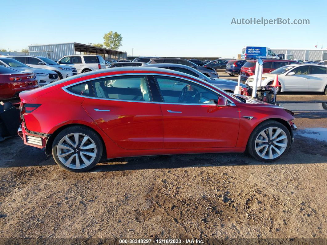 2020 Tesla Model 3   Burgundy vin: 5YJ3E1EA1LF615796