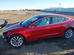 2020 Tesla Model 3   Burgundy vin: 5YJ3E1EA1LF615796