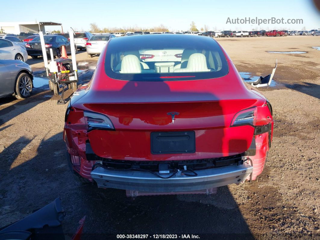 2020 Tesla Model 3   Burgundy vin: 5YJ3E1EA1LF615796