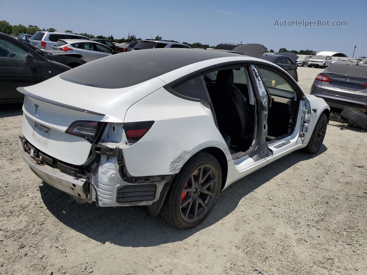 2020 Tesla Model 3  White vin: 5YJ3E1EA1LF744945