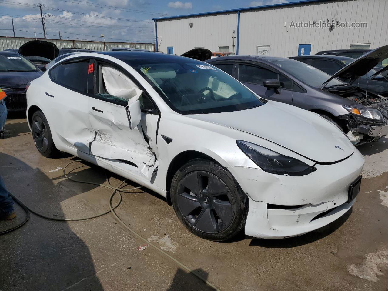 2021 Tesla Model 3  White vin: 5YJ3E1EA1MF060611