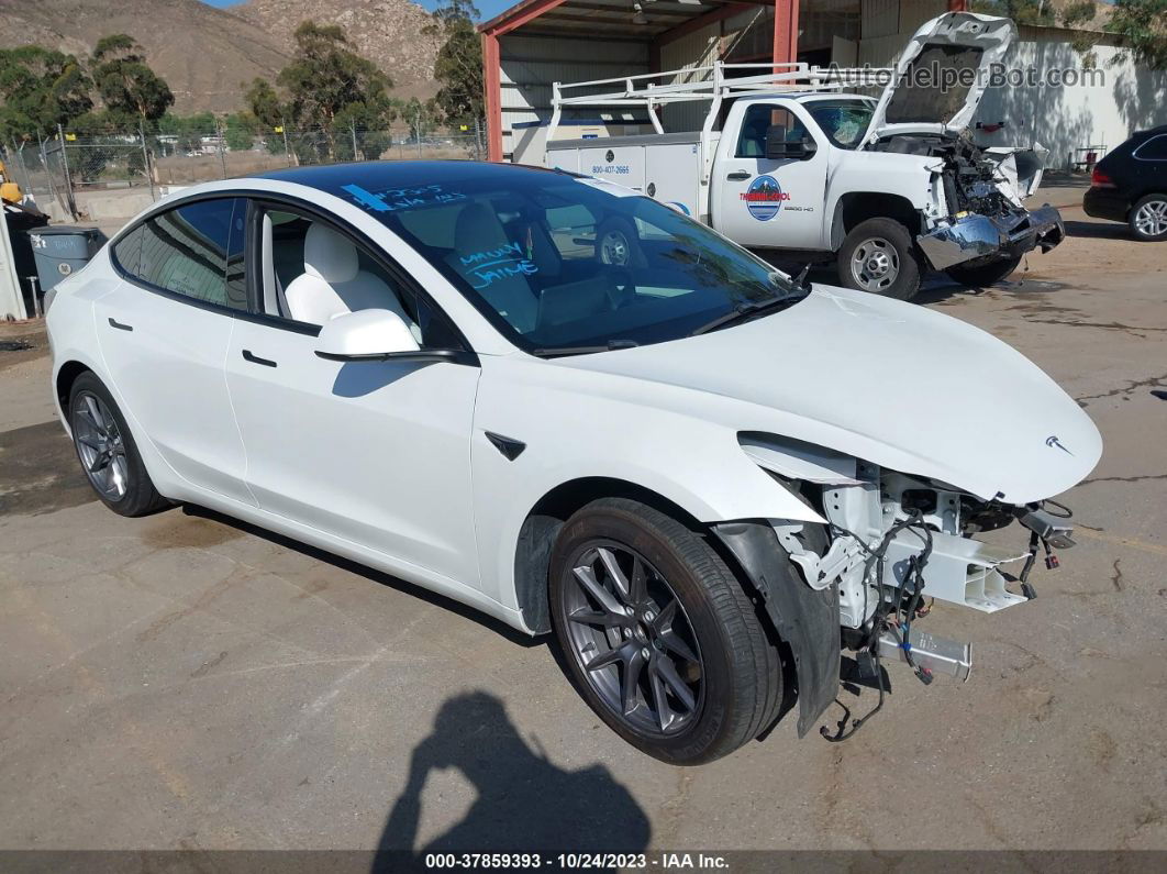 2021 Tesla Model 3 Standard Range Plus White vin: 5YJ3E1EA1MF067283