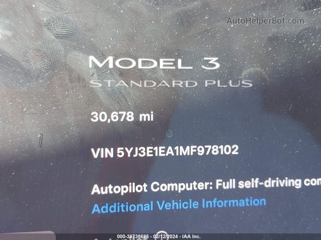 2021 Tesla Model 3 Standard Range Plus Rear-wheel Drive White vin: 5YJ3E1EA1MF978102
